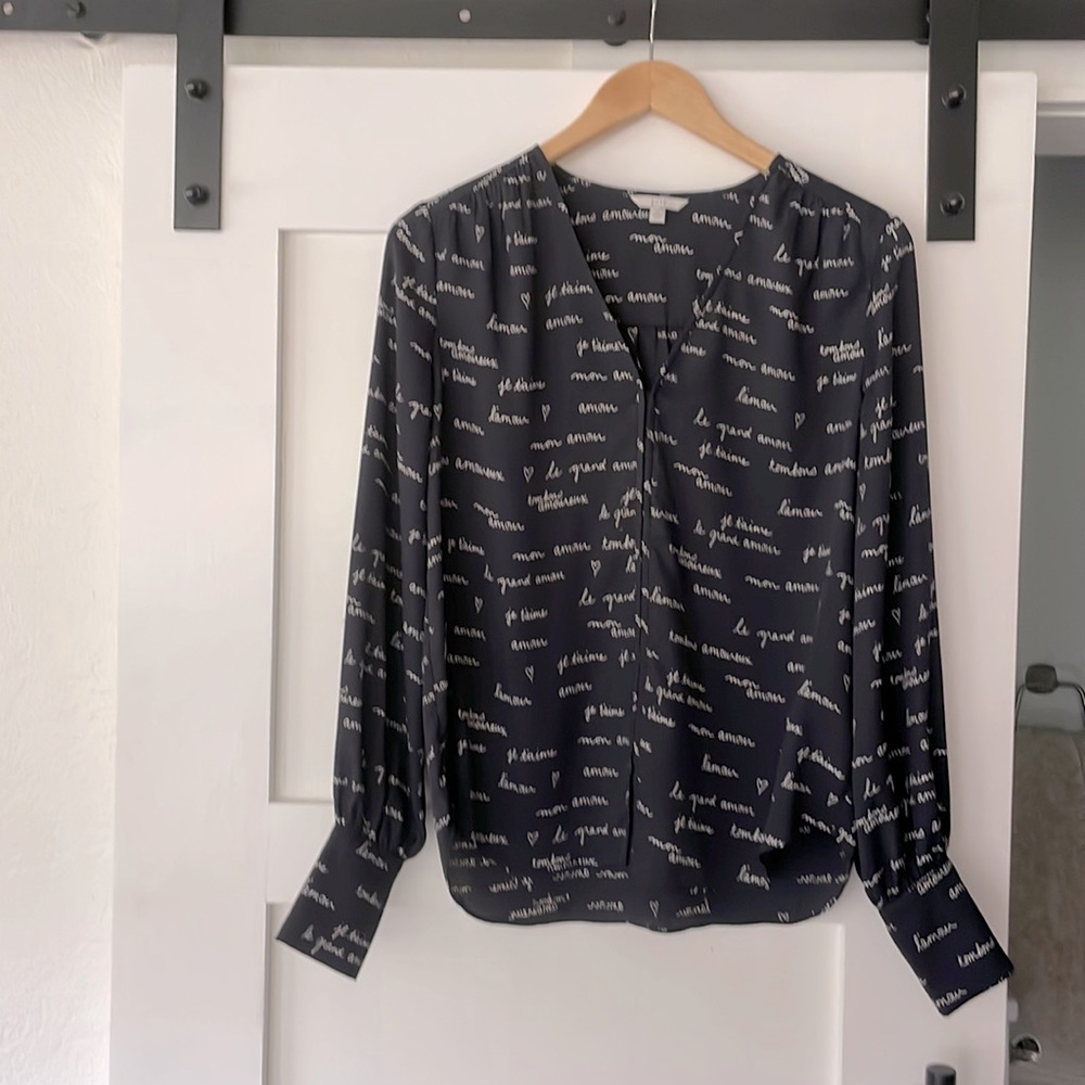 Joie XS navy, white top